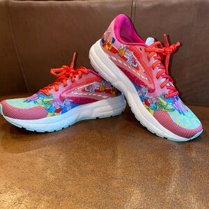 Brooks x Adam Dalton Blake Trace 3 Running Shoes Sneakers Pink Pride Womens 7.5